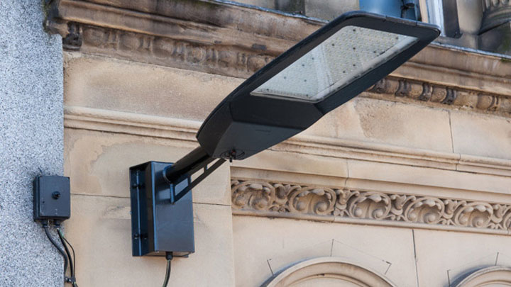 En el centro urbano de Wigan se ha implementado el producto de alumbrado urbano LED Philips SpeedStar para garantizar la seguridad en la zona por la noche
