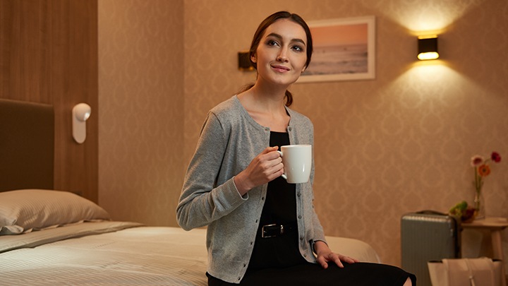 Iluminación para hoteles: el sistema RoomFlex de Philips Lighting permite coordinar la iluminación con las tarjetas llave de los clientes o del personal de limpieza.